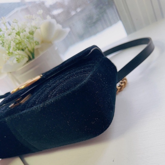GUCCI Velvet GG Marmont Mini Matelasse Shoulder Bag - Picture 3 of 7